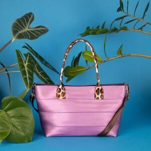 NIP Harveys Seatbelt Bag Limited Edition Lilac + Leopard Streamline Baguette